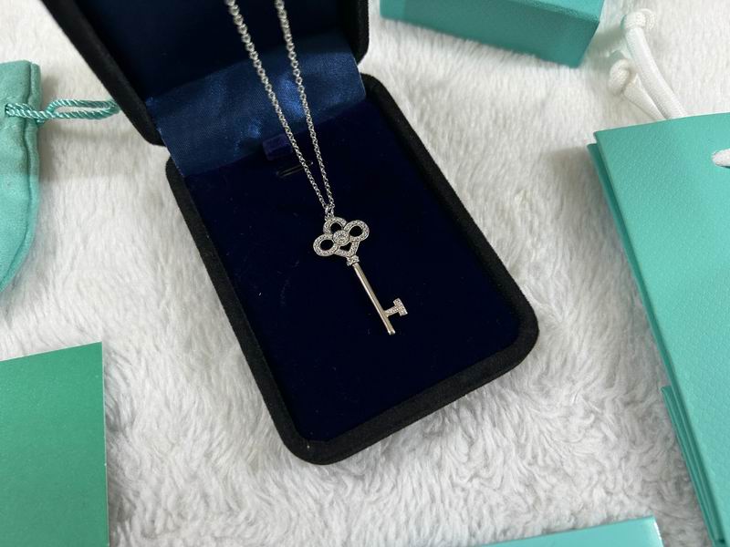 Tiffany Necklace 08yxs24